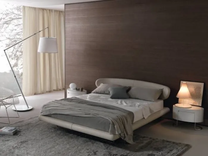 Camera da letto stile classico essenziale