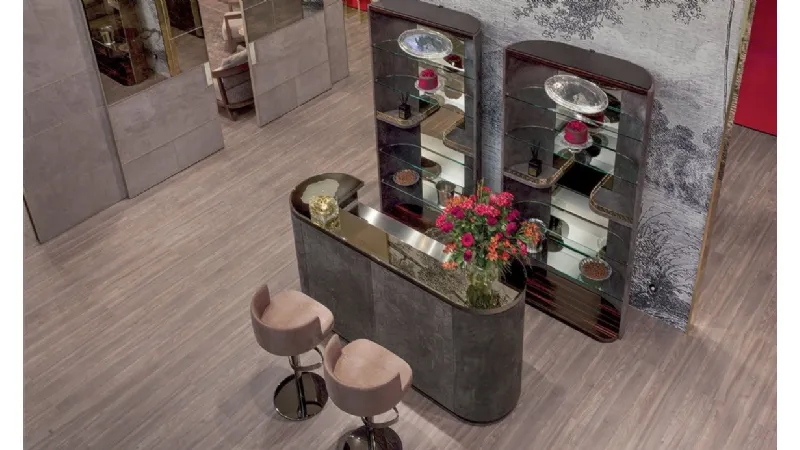 Il mobile bar Alexander di Longhi