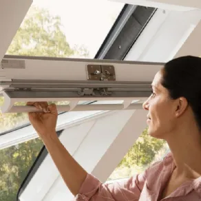 Finestra a bilico by Velux