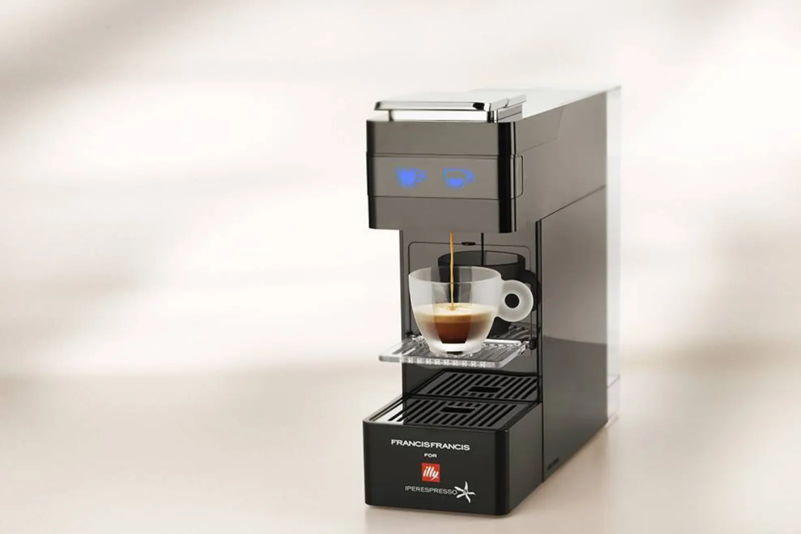 Macchina caffè Illy guida all'acquisto