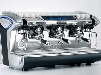 macchina da caffè usata per utilizzo commerciale