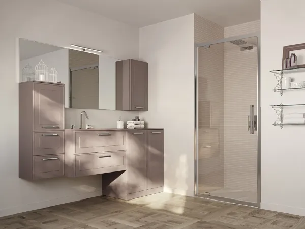Appartiene alla collezione Dressy la composizione color Medioevo così elegante, contemporanea e retrò assieme