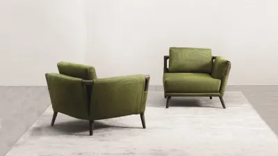 Poltrona Gaudì in verde oliva prodotta da Flou