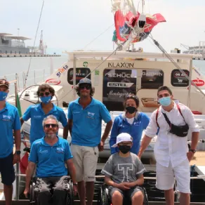 L'equipaggio del catamarano Lo Spirito di Stella