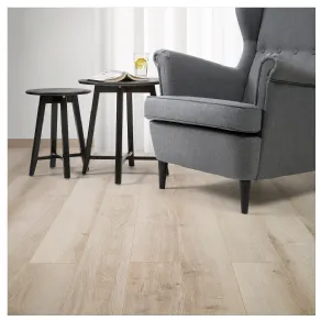 Pavimento in laminato Gräsmark di Ikea 