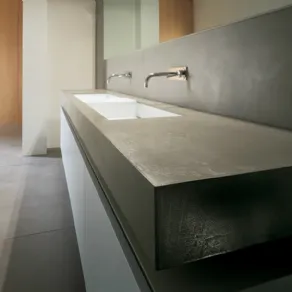 Bagno con rivestimento idrorepellente