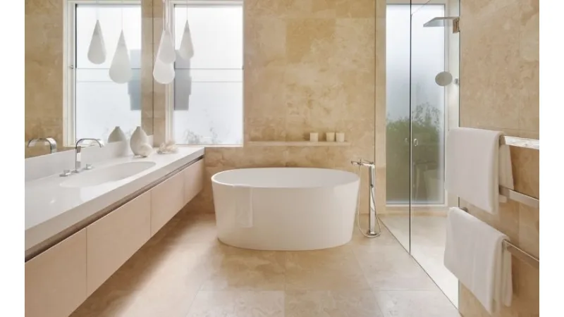 Piastrelle pregiate in bagno