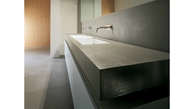 Bagno con rivestimento idrorepellente