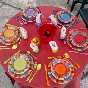 Piatti colorati ceramica