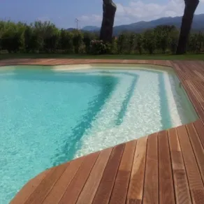 Piscine prefabbricate in vetroresina