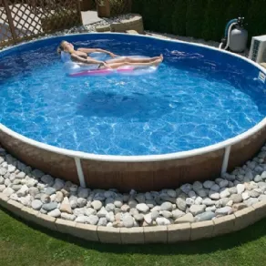 Costo piscina seminterrata