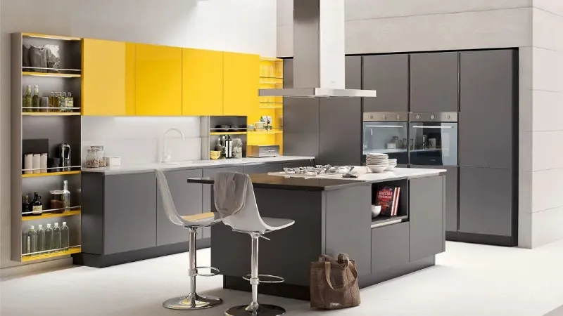 Laccato opaco con guizzi gialli per Oyster by Veneta Cucine