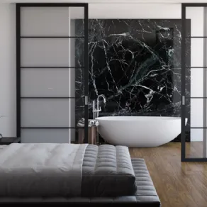 FLAT F5 TOTAL BLACK, porta scorrevole By FOA in legno e vetro