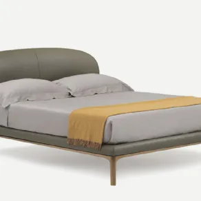 Pianca, soluzione letto Rada giroletto sottile in pelle