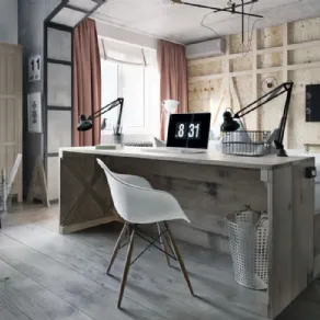 Angolo studio in camera da letto