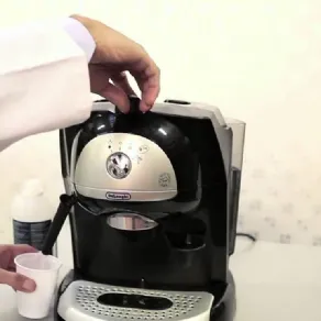 decalcificazione macchina caffè