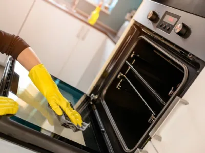 Qualche utile consiglio su come pulire il forno