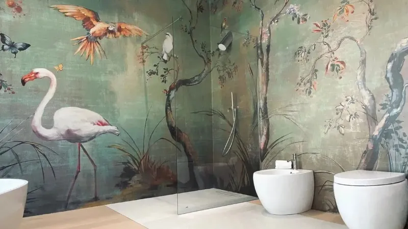 La carta da parati Ibis della collezione Sang Réal di Inkiostro Bianco