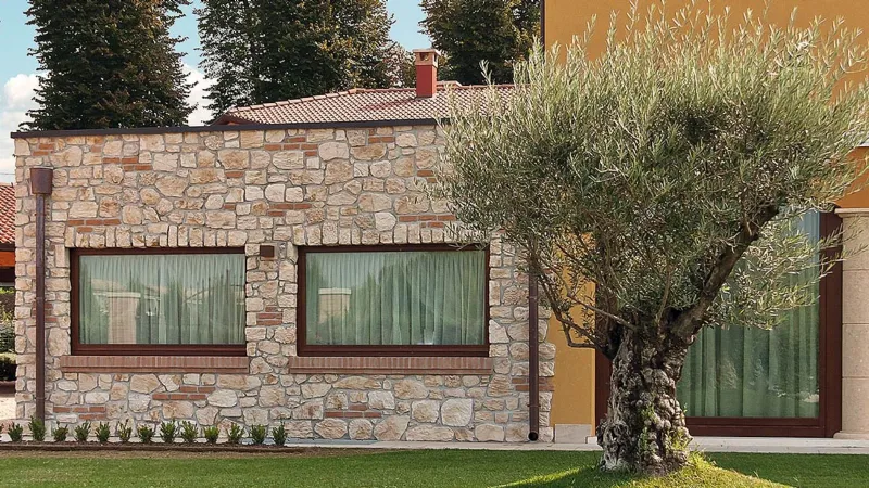 Aiale di Pietra Elite, pietra ricostruita