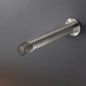 Si chiama UDT30 il modello da parete di Cea Design  