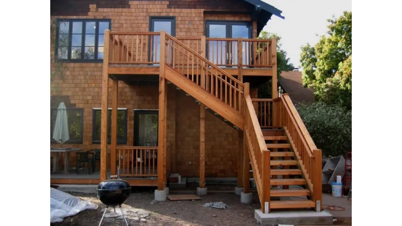 Scale esterne prefabbricate in legno