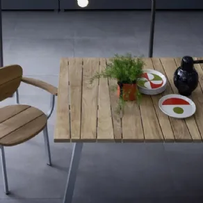 Tavolo da giardino in teak modello Inout134 di Gervasoni