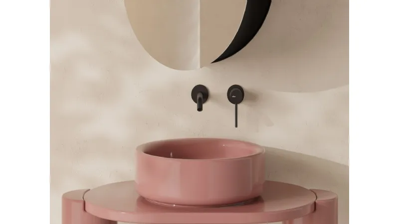 È anche in rosa il lavabo Idilla di Alice Ceramica