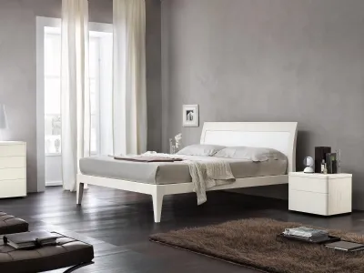 camera tomasella con pareti nei toni del grigio