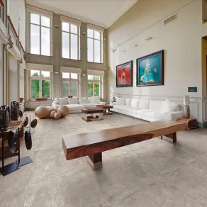 Tagina riscopre l'effetto pietra naturale con la collezione in gres porcellanato 90x90 cm Umbria Antica