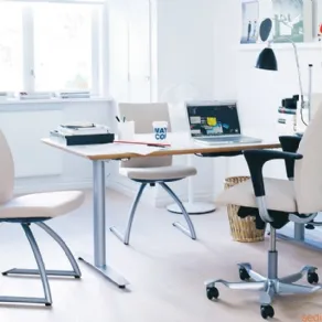 Quale sedia da ufficio scegliere per lo smart working