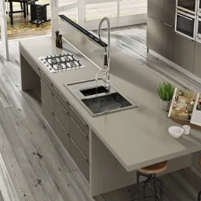 Una cucina rivestita con Silestone