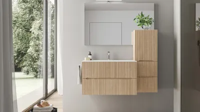 Forme essenziali e tanto spazio contenitivo per i mobili bagno Smyle