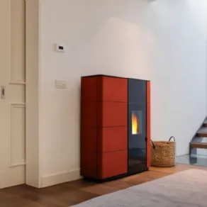 Ecofire Noah Idro è una idrostufa salvaspazio
