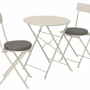 Tavolino rotondo in acciaio modello Saltholmen di Ikea