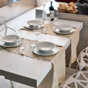 Isola Easy Table, tavolo estraibile dalla penisola di Elmar