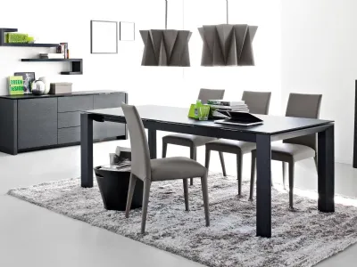tavolo tower con sedie calligaris