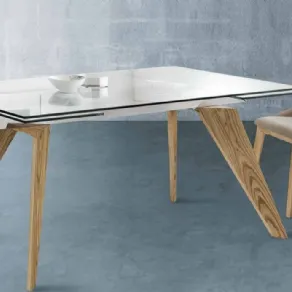 Il tavolo Brief proposte da Cucine Lube