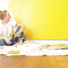 Pitturare le pareti di casa con il fai da te