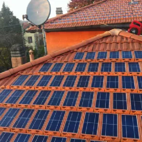 tegole fotovoltaiche su tetto