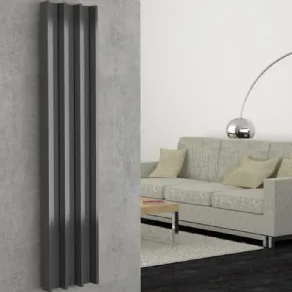 Il termosifone verticale in alluminio Groove di Cordivari
