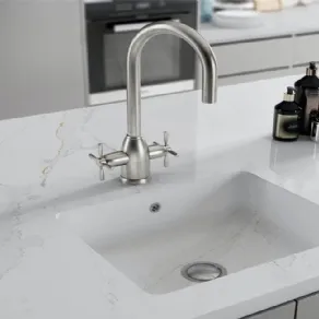 Lavello con forma quadrata filotop, modello Integrity Q di Silestone by Cosentino