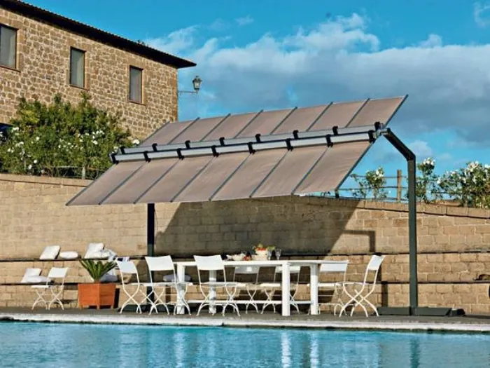 Pannello tettoia per esterni in piscina