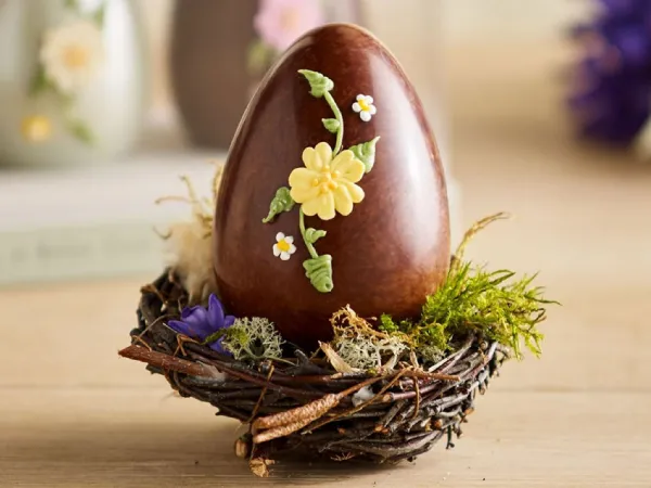 Uova di Pasqua decorazioni fai da te