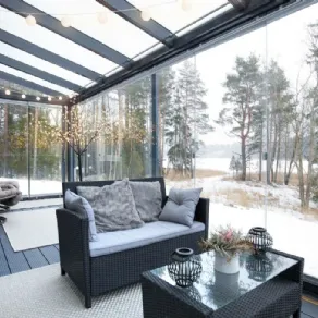 Veranda con copertura trasparente