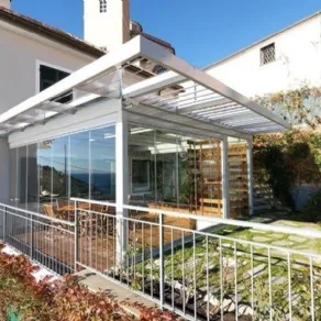 Veranda amovibile per balcone di Cagis