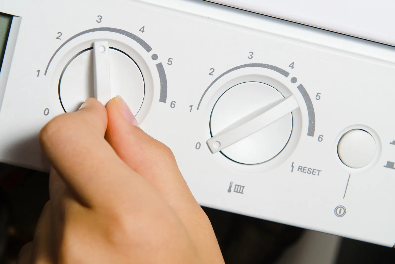 Installazione scaldabagno fai da te: le operazioni preventive