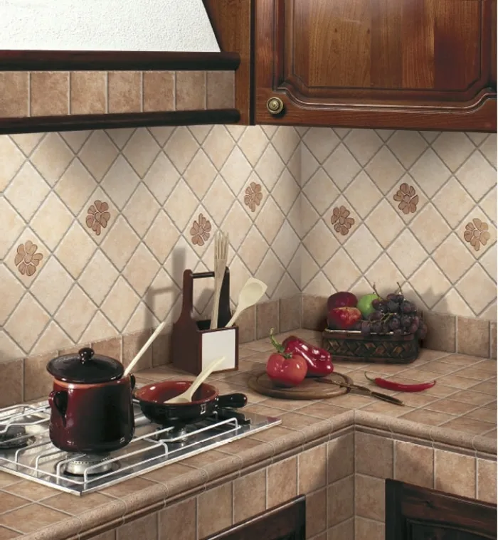 Le mattonelle per cucina, una soluzione per ogni stile consigli ... Rivestimenti x cucine rustiche