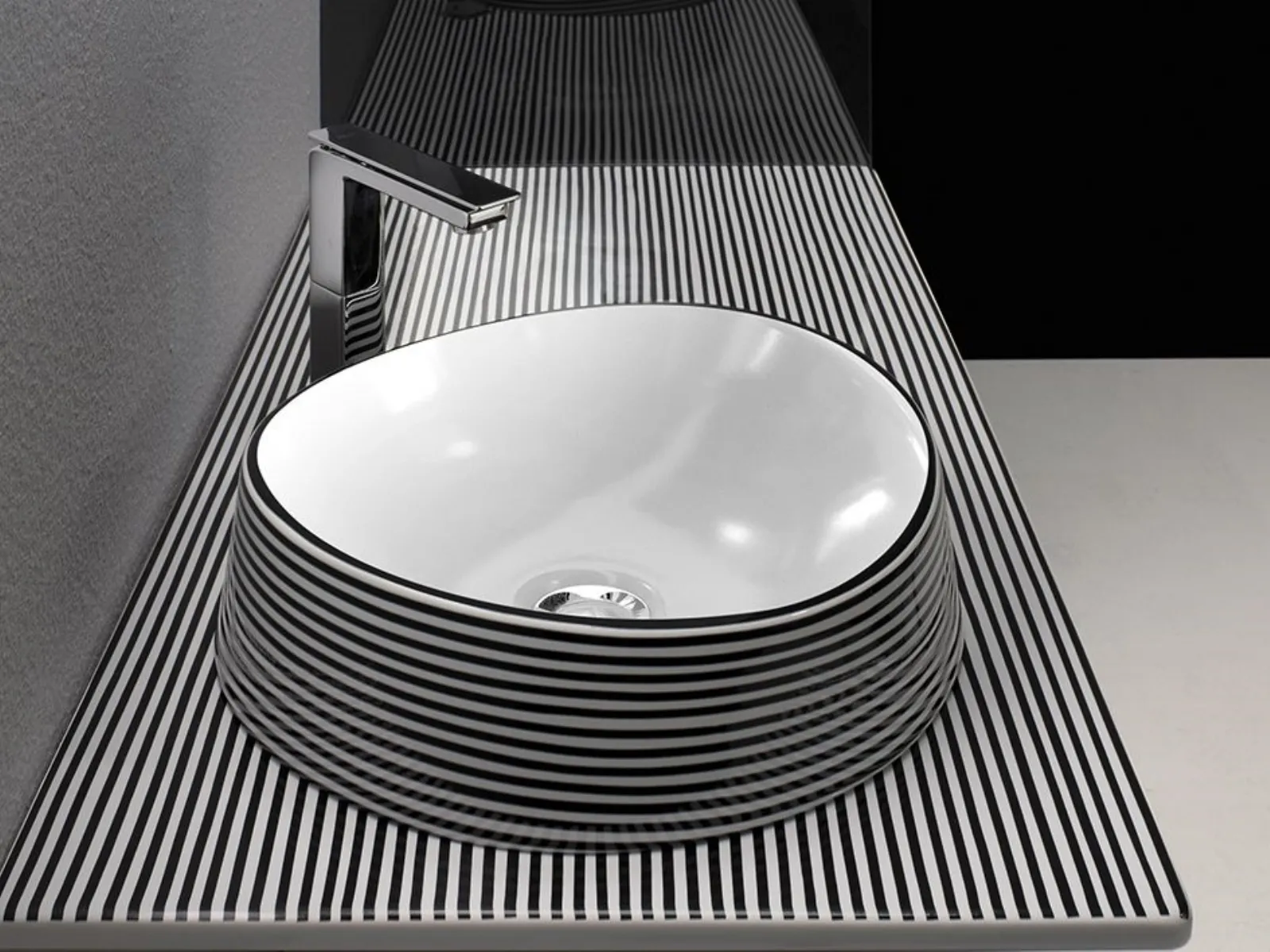 Azzurra ceramica, il bagno creativo e sartoriale sanitari ... Bagno Sanitari creativo