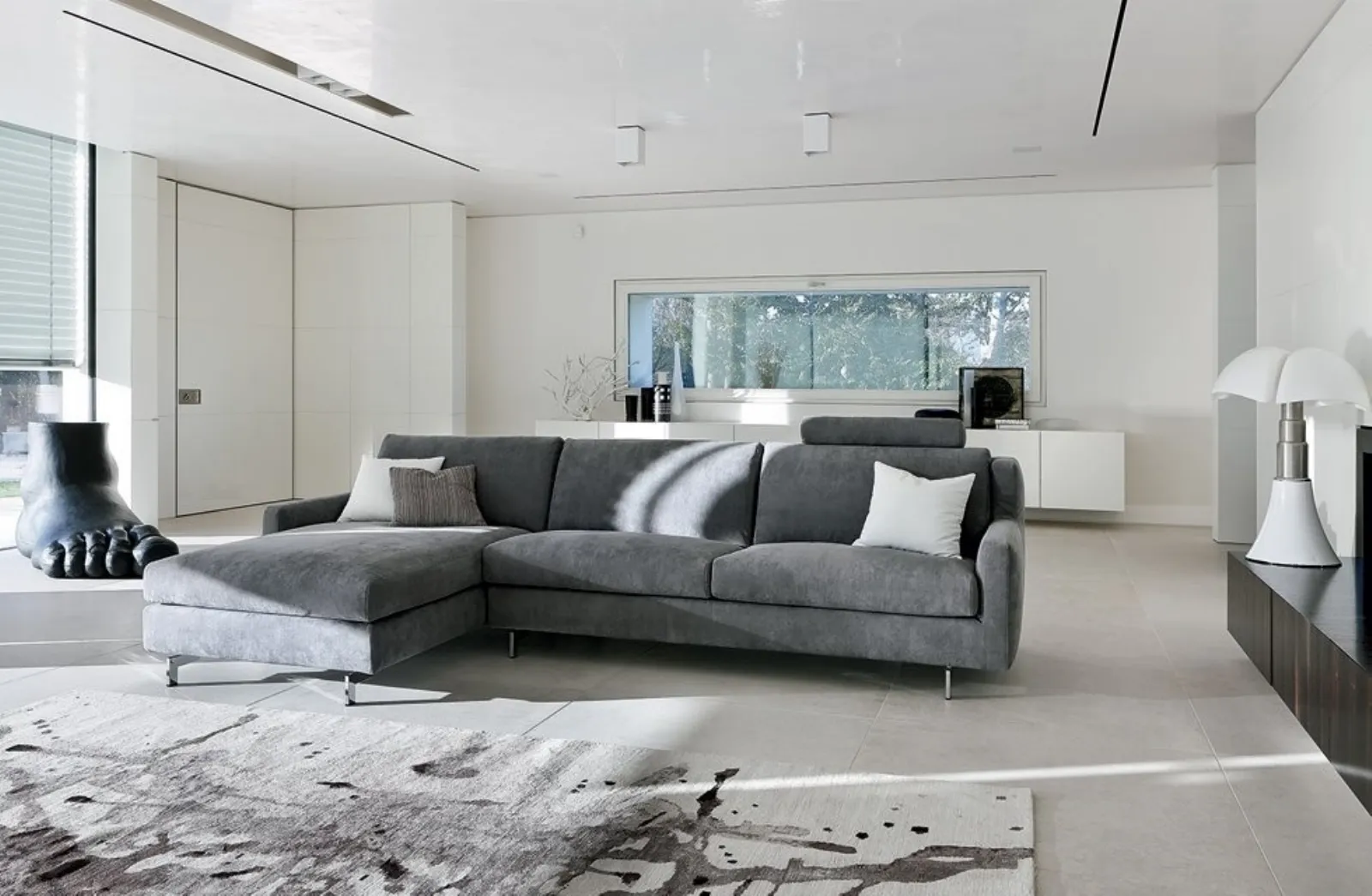 Outlet divani risparmiare con divani di pregio consigli for Design arredamento outlet