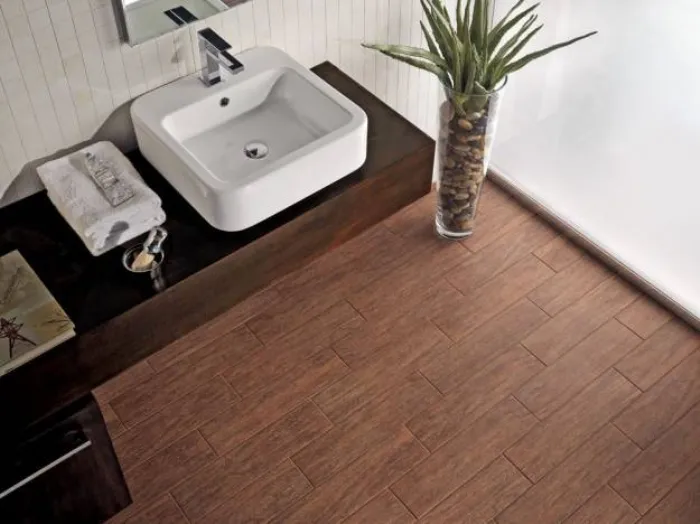 Design piastrelle, gli orientamenti più recenti pavimenti in gres Piastrelle in gres effetto pietra vissuta per esterni
